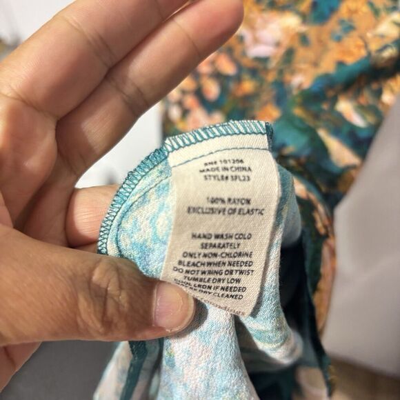 Soft Surroundings Small P Dakota Maxi Dress Floral Button Front Boho Cottage - Picture 7 of 8